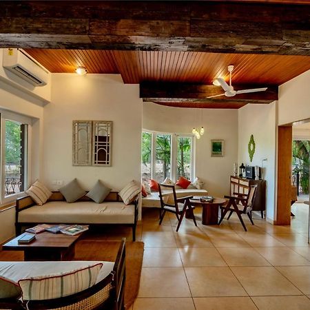 Saffronstays Boulevard Rockhouse - Pool Villa With Amazing Nature Views Lonavala Eksteriør billede
