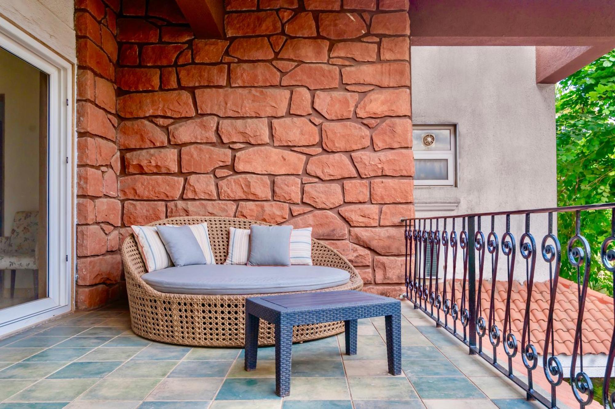 Saffronstays Boulevard Rockhouse - Pool Villa With Amazing Nature Views Lonavala Eksteriør billede